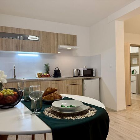 Apartmany New Forest Retreat - U Lesa, S Parkovanim, 300Mbit Internet Jeseník Exterior photo